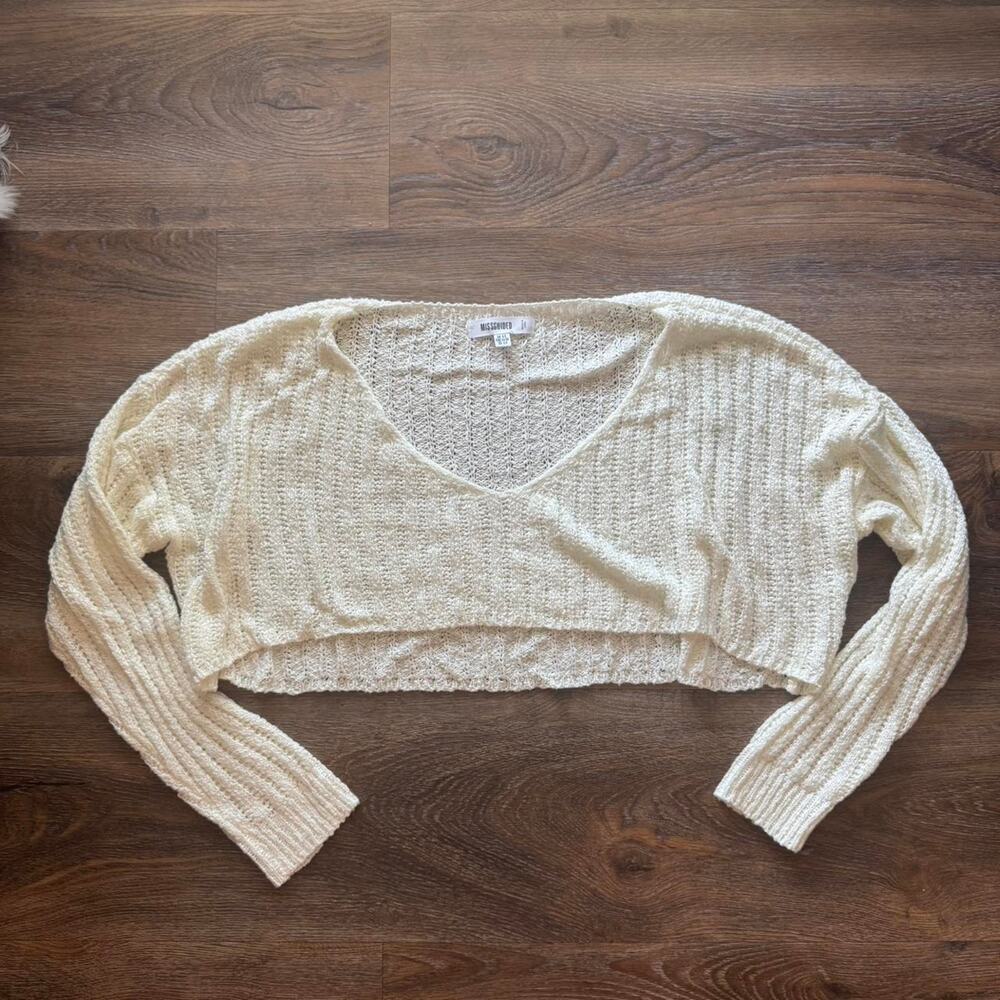 Missguided size small white knit cropped sweater